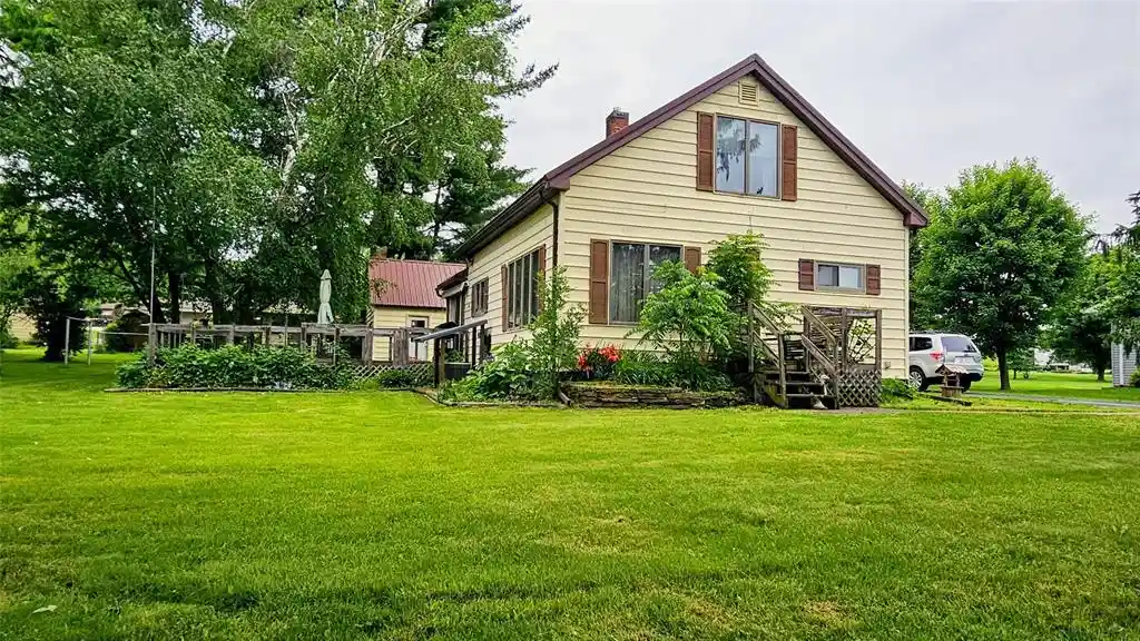 Homes for sale in Hixton, WI | 176 2nd St, Hixton, WI 54754 | MLS# 1602403