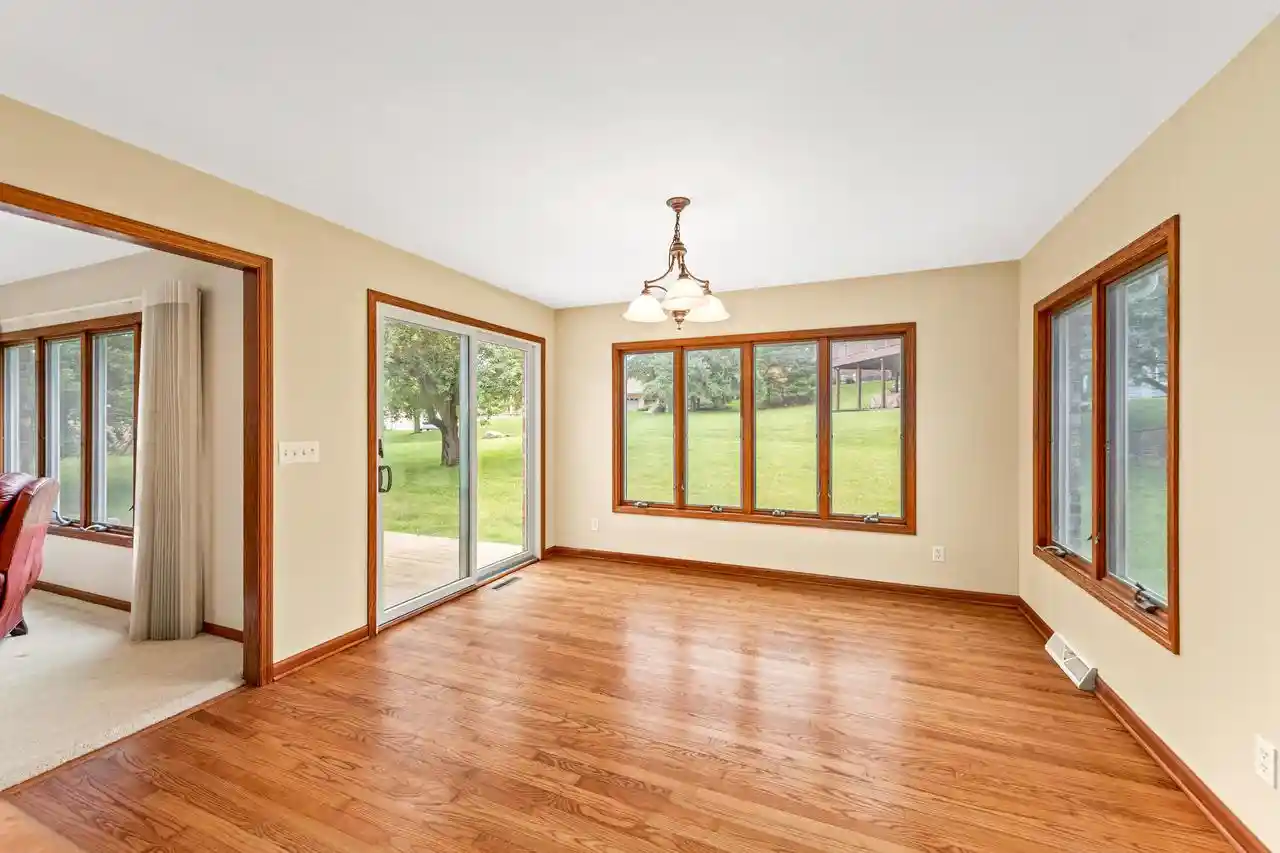 5th image of W270N2568 Orchard Lane Lane, Pewaukee, WI 53072 | MLS# 1968255