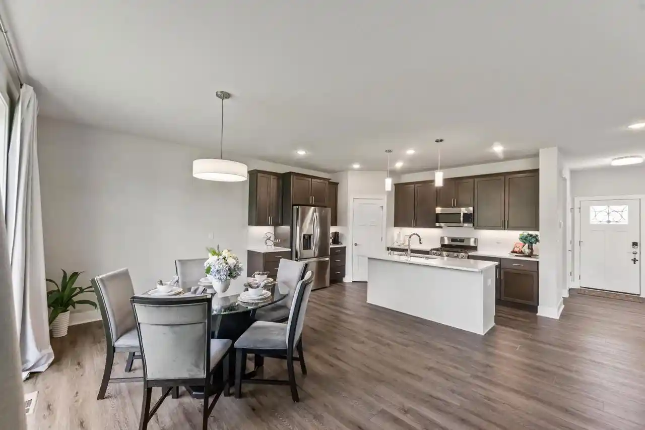 4th image of W193N5036 Rosemary Ridge Ridge, Menomonee Falls, WI 53051 | MLS# 1968254