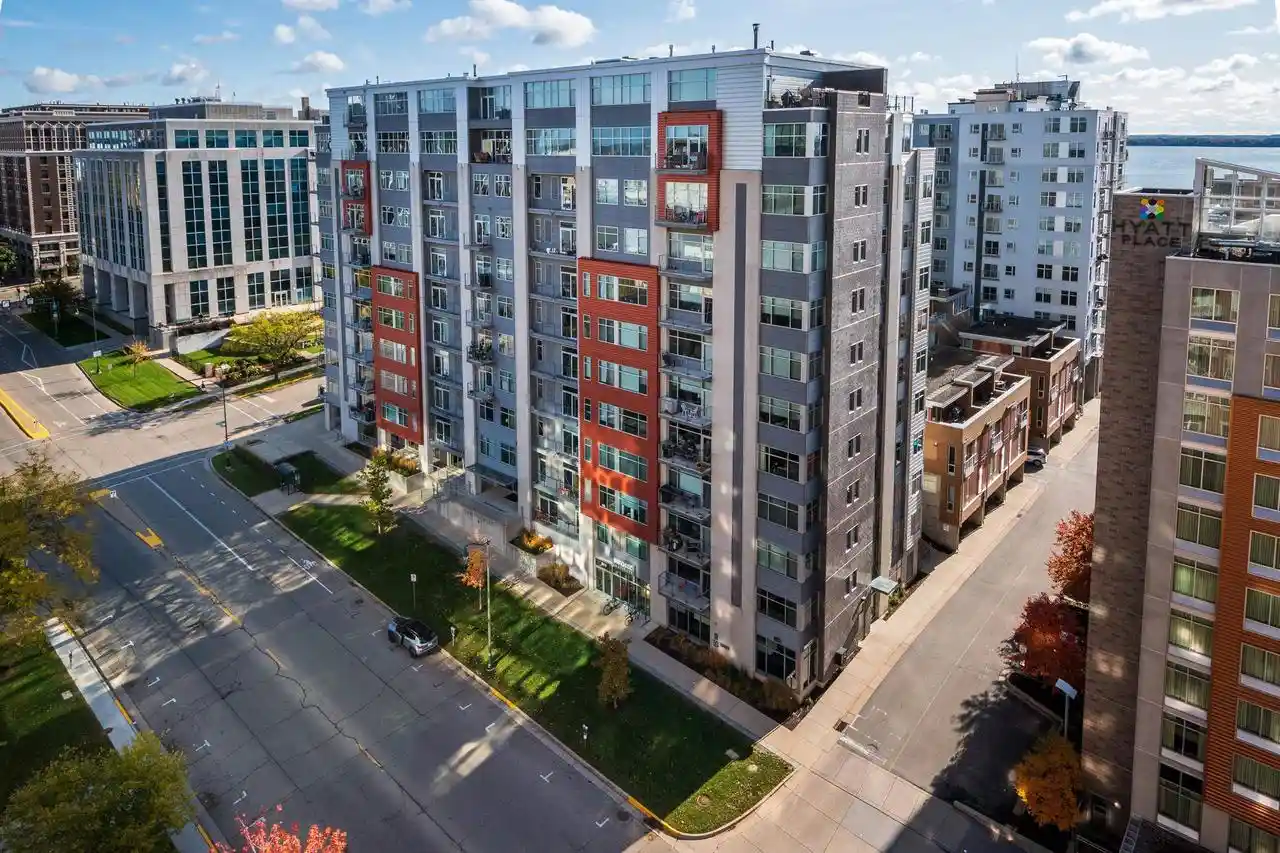 1st image of 309 W Washington Avenue Avenue #905, Madison, WI 53703 | MLS# 2026297