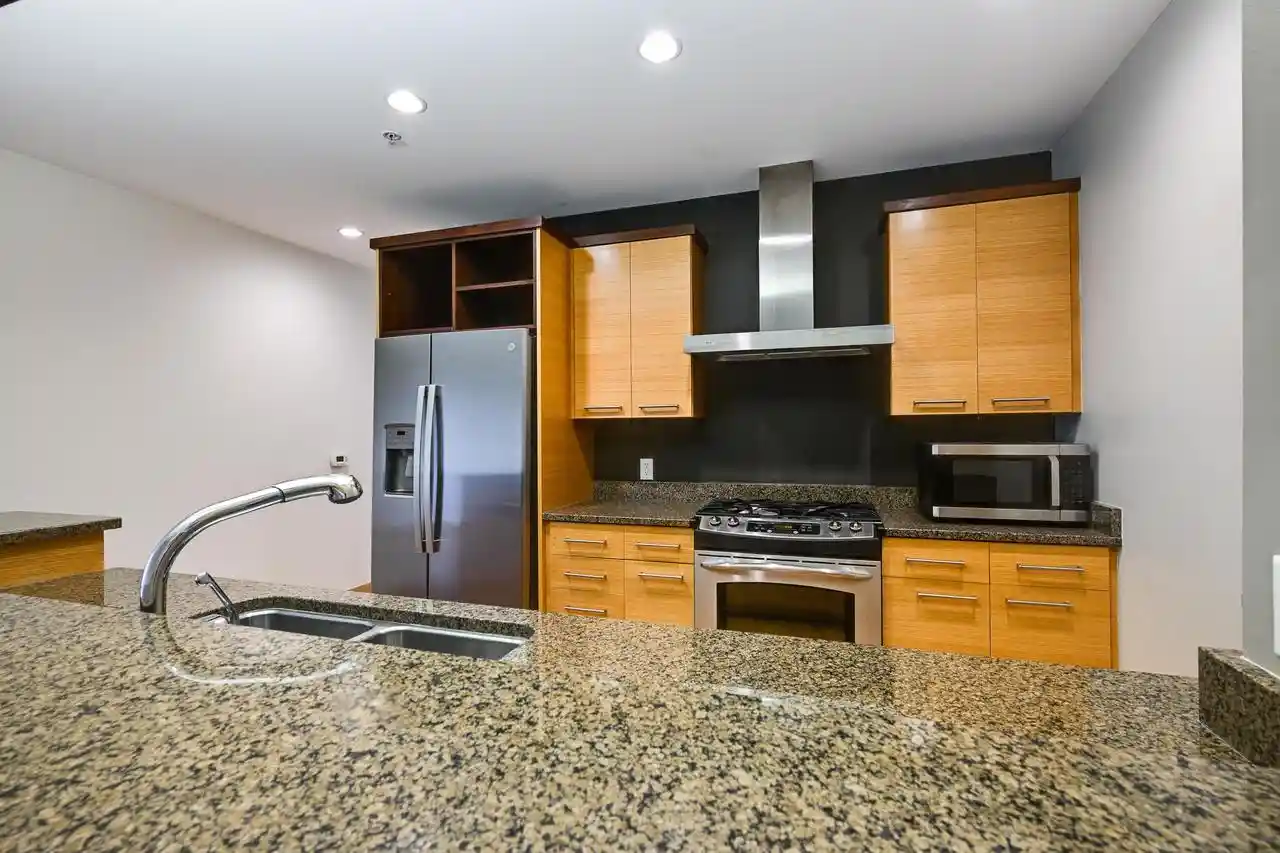 4th image of 309 W Washington Avenue Avenue #905, Madison, WI 53703 | MLS# 2026297