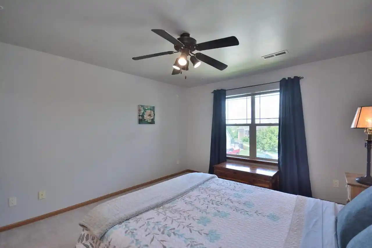 Homes for sale in Franklin, WI | 2955 W Drexel Ave Ave, Franklin, WI 53132