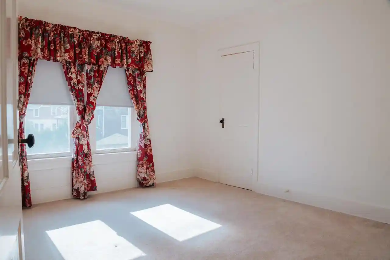 Photo 2 of Single family home for sale at 1405 S 13th Street Street, Manitowoc, WI 54220 | MLS# 1968281 | Listing updated on 2026-08-11