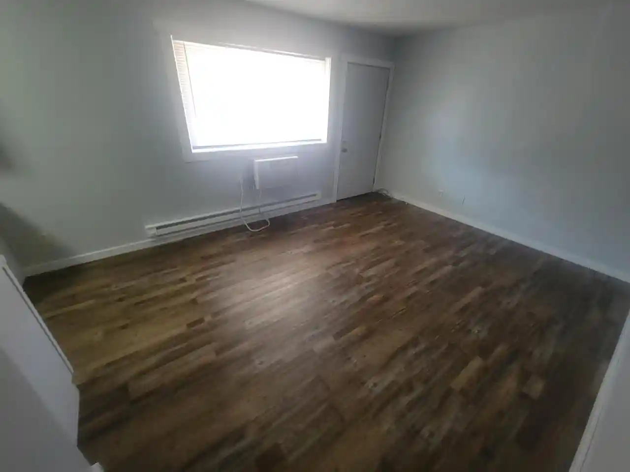 Photo 3 of Sale Pending at 425 10th Street N Street N, La Crosse, WI 54601 | MLS# 1968289 | Listing updated on 2026-07-24