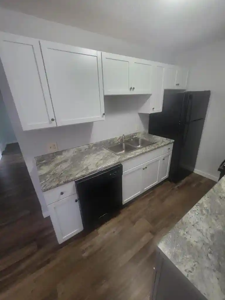 Photo 4 of Sale Pending at 425 10Th Street N Street N, La Crosse, WI 54601 | MLS# 1968289 | Listing updated on 2026-07-24