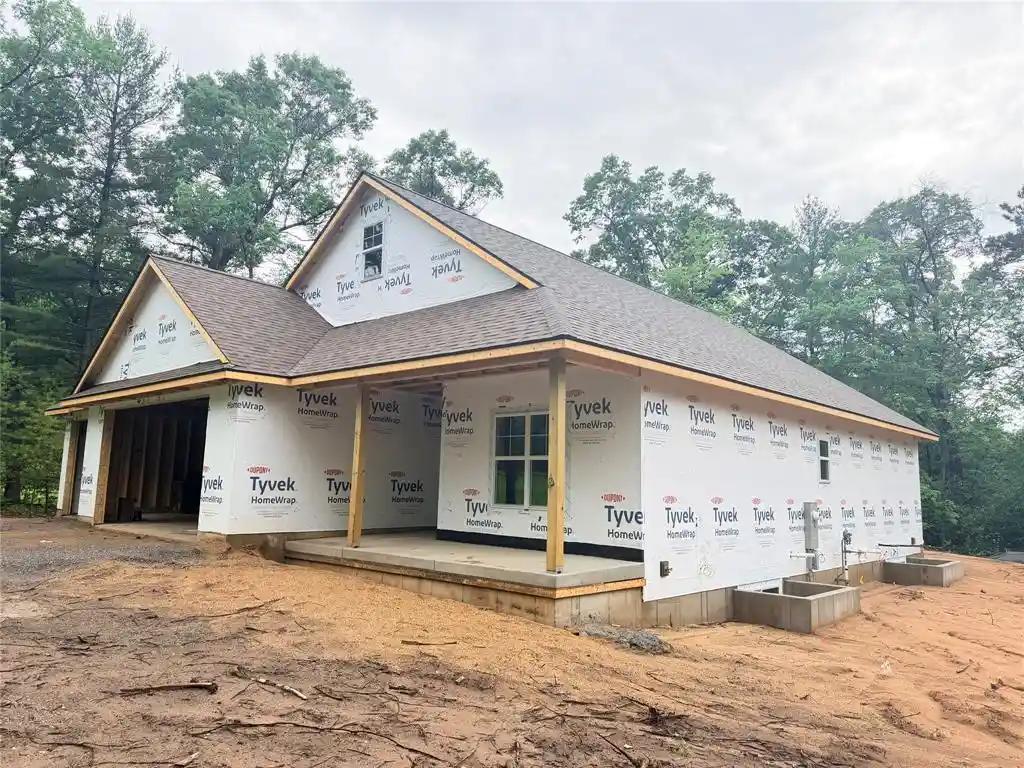 Homes for sale in Chippewa Falls, WI | 5262 195Th Street Street, Chippewa Falls, WI 54729 | MLS# 1601920