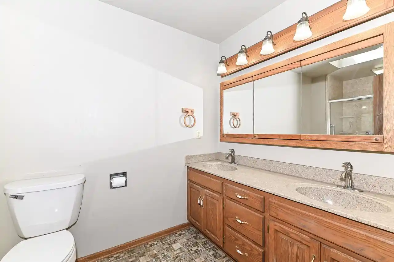 Homes for sale in Racine, WI | 8203 Northwestern Avenue Avenue, Racine, WI 53406 | MLS# 1968304