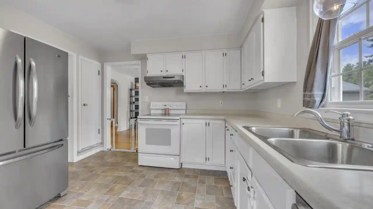 4th image of 674 Grace Avenue Avenue, Fond Du Lac, WI 54935 | MLS# 1968312