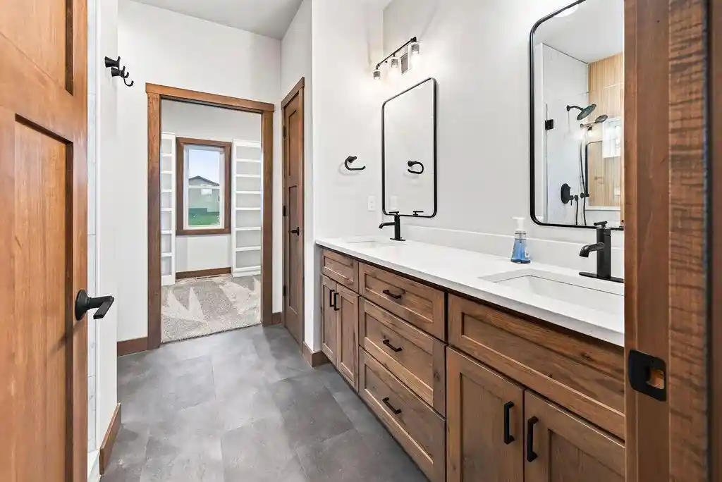 image of 1407 Herb Lane Lane, Holmen, WI 54636 | MLS# 1968316