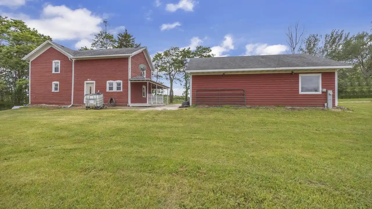 3rd image of W4568 County Road F, Waldo, WI 53093 | MLS# 1968320