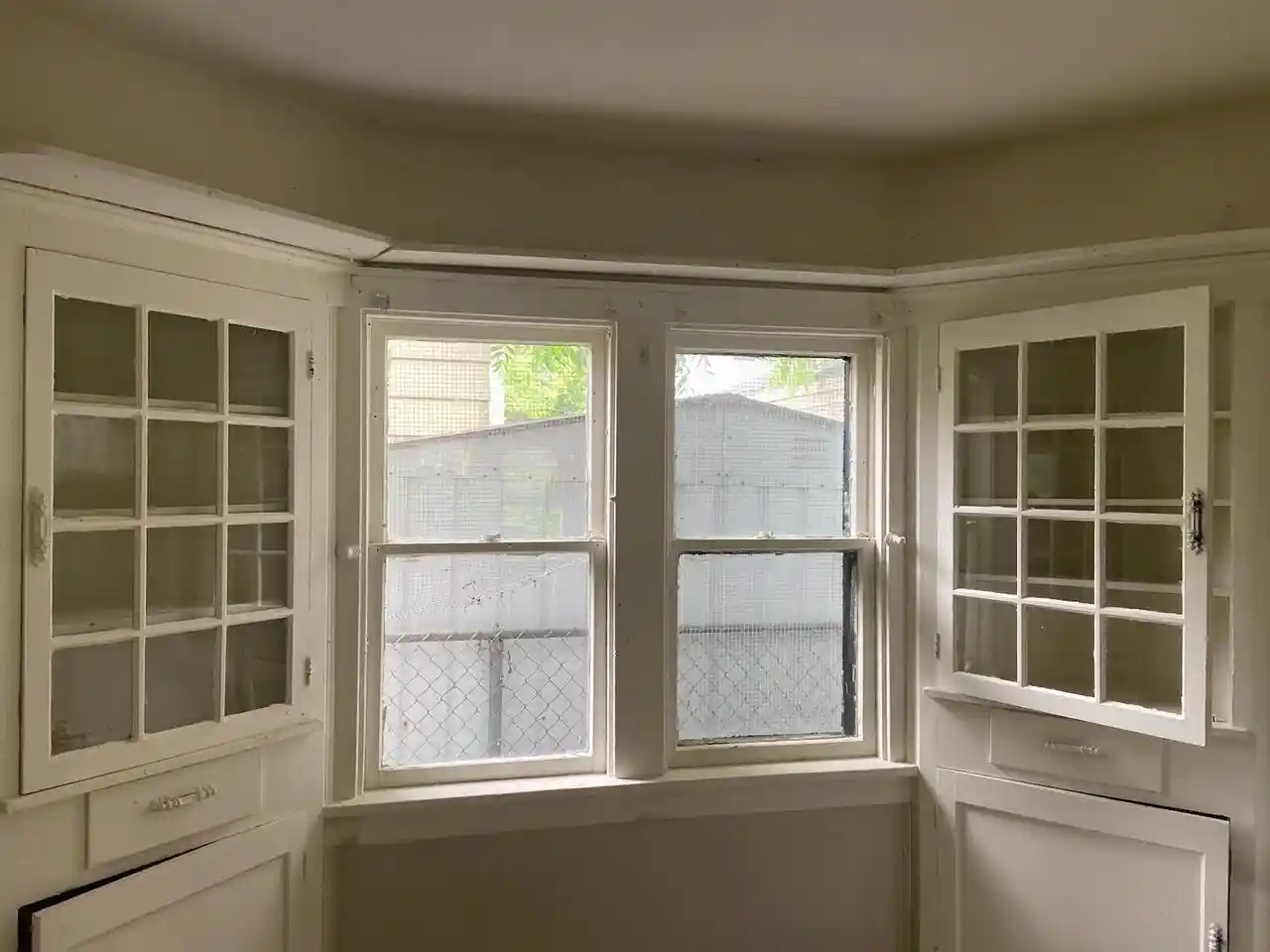 Photo 3 of Single family home for sale at 5921 N 37th Street Street, Milwaukee, WI 53209 | MLS# 1968326 | Listing updated on 2026-06-24