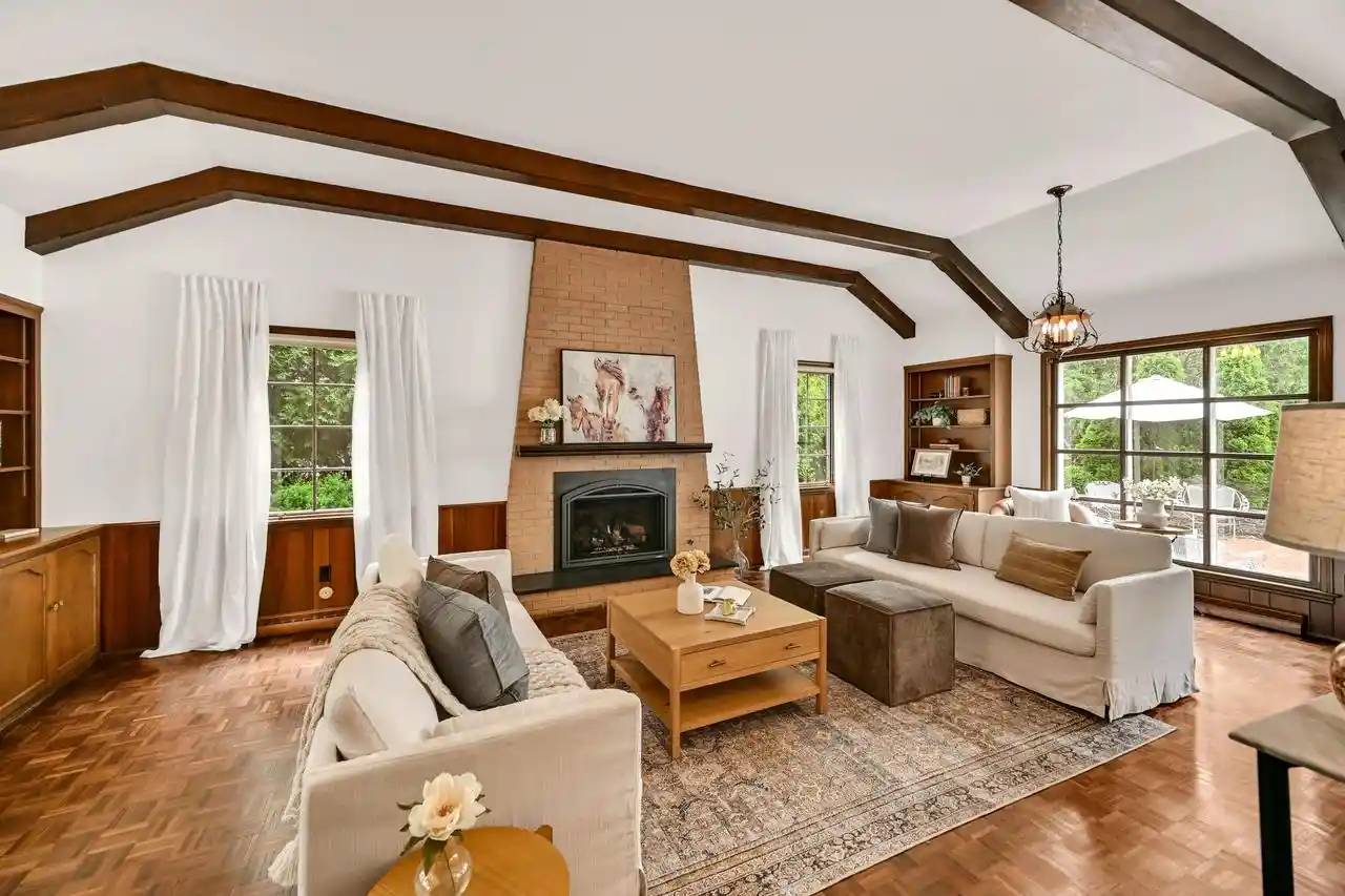 3rd image of 12500 Stephen Pl Pl, Elm Grove, WI 53122 | MLS# 1968324