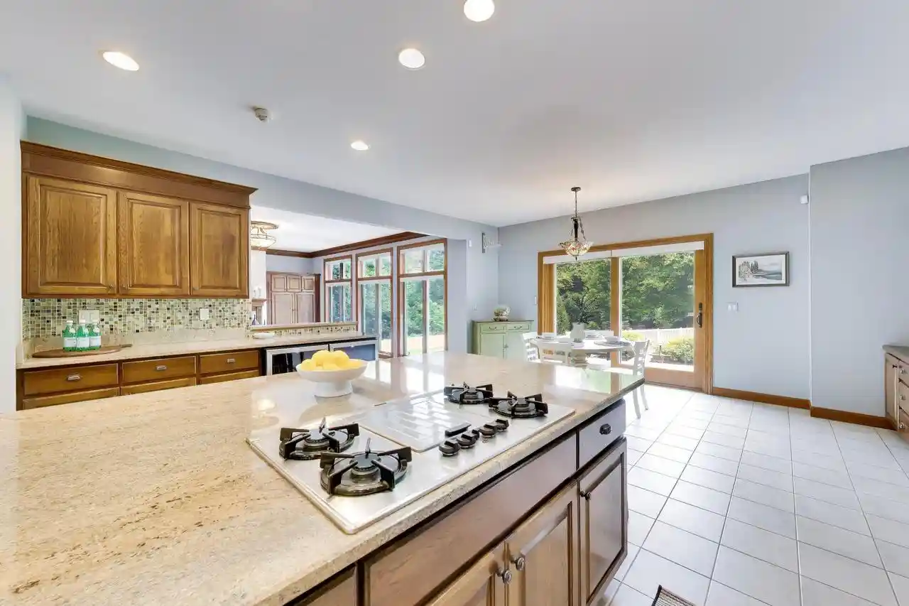2nd image of N2988 Lake Forest Circle Circle, Lake Geneva, WI 53147 | MLS# 1968336