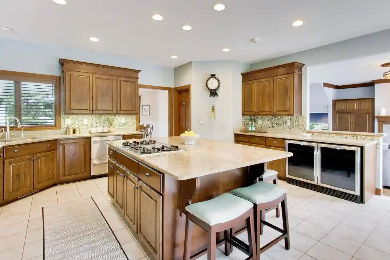 4th image of N2988 Lake Forest Circle Circle, Lake Geneva, WI 53147 | MLS# 1968336