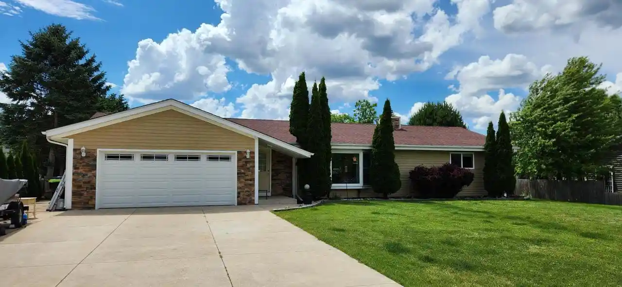 1st image of 24 Hammes Dr Dr, Mount Pleasant, WI 53406 | MLS# 1968365
