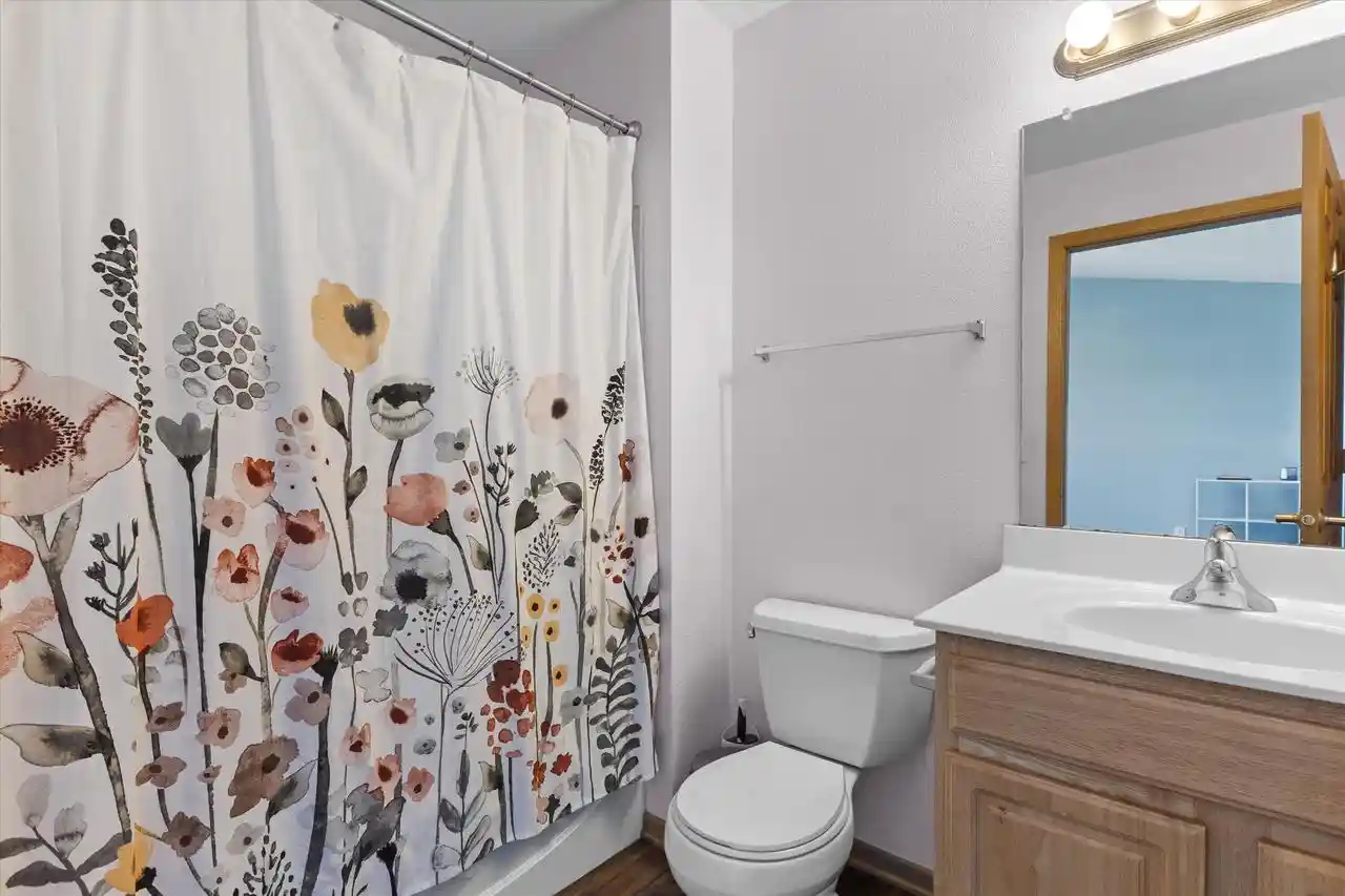 4th image of 6746 100Th Pl Pl #unit E, Pleasant Prairie, WI 53158 | MLS# 1968369