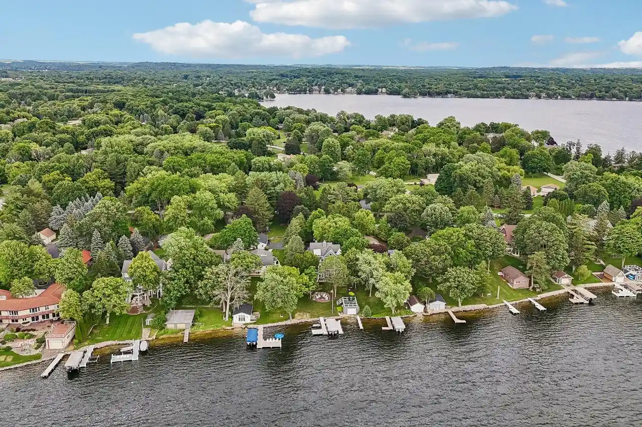 99th image of W343n6293 S Bayview Road Road, Oconomowoc, WI 53066 | MLS# 1968375