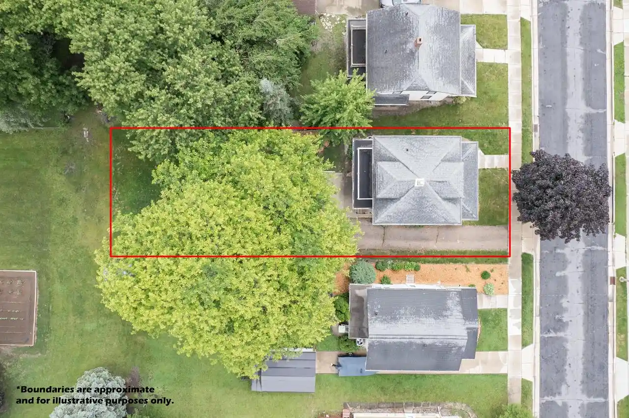 Homes for sale in Beaver Dam, WI | 212 James Street Street, Beaver Dam, WI 53916 | MLS# 1968405