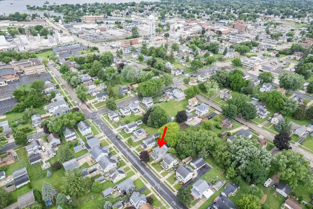 Homes for sale in Beaver Dam, WI | 212 James Street Street, Beaver Dam, WI 53916 | MLS# 1968405