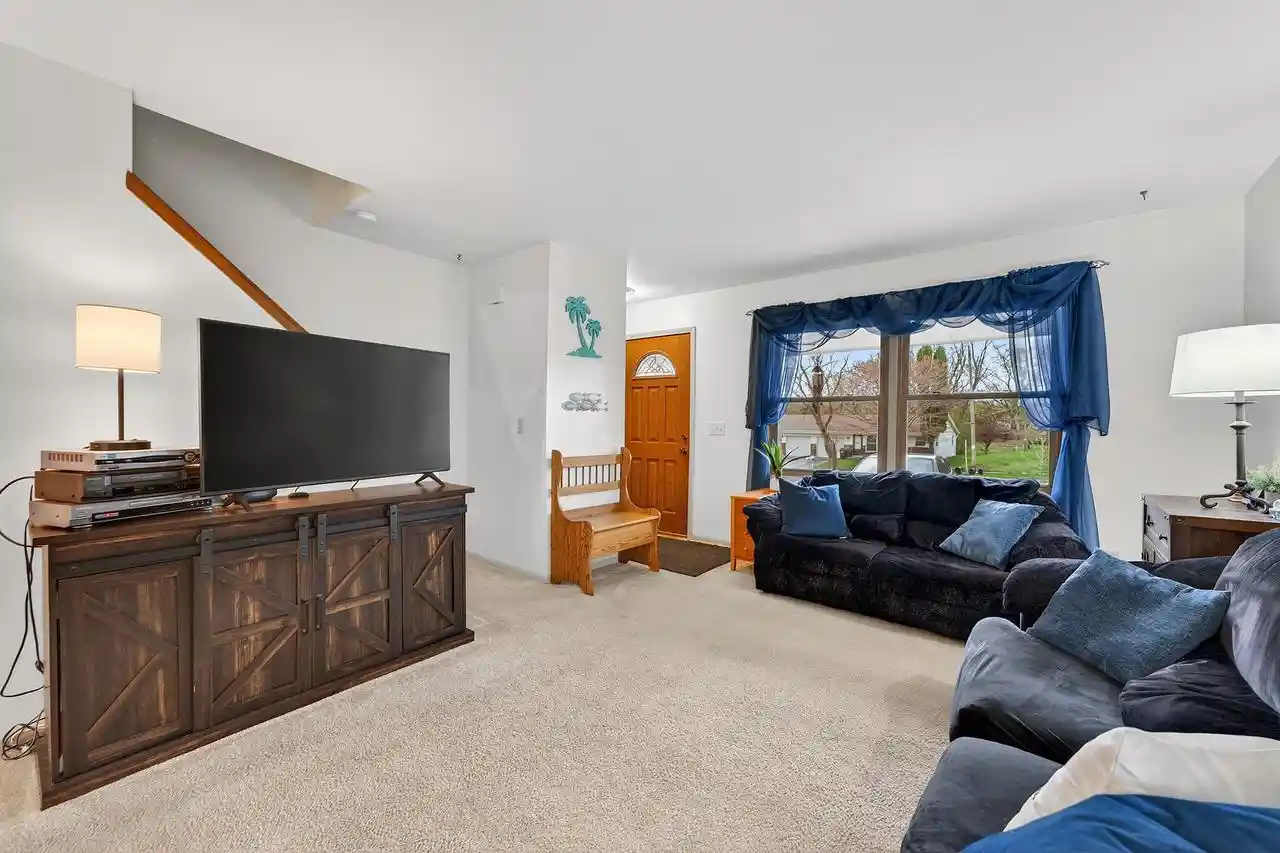 Homes for sale in West Bend, WI | 1816 Miller Street Street #2, West Bend, WI 53095 | MLS# 1968406