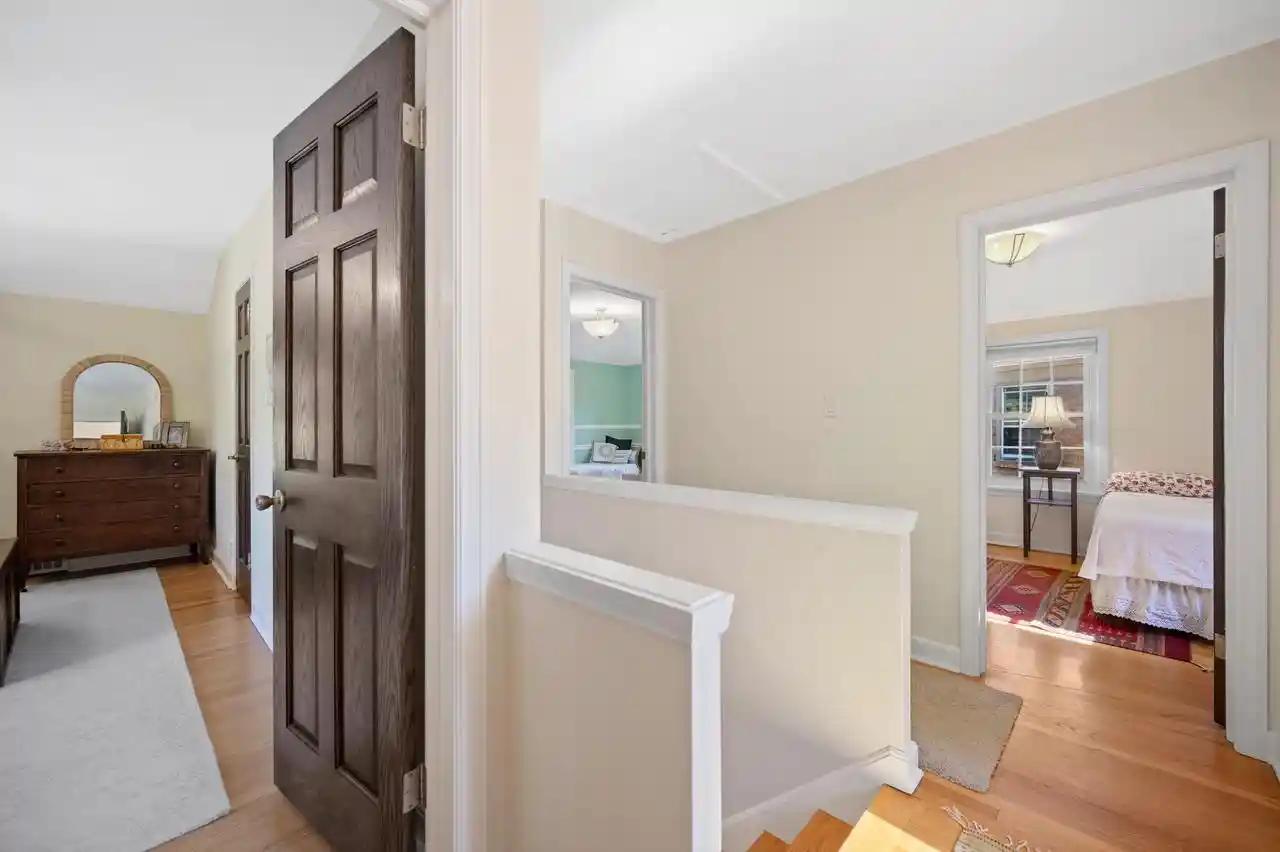 Homes for sale in Whitefish Bay, WI | 4652 N Wildwood Avenue Avenue, Whitefish Bay, WI 53211 | MLS# 1968411