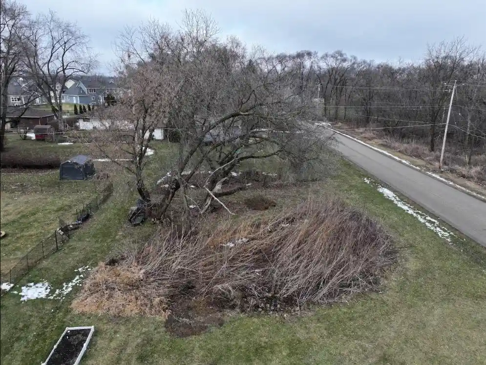 4th image of 34 Ervins Pl Pl, Sussex, WI 53089 | MLS# 2026359