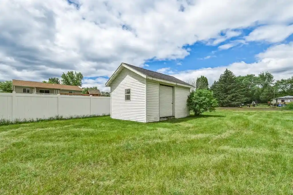 Homes for sale in Chippewa Falls, WI | 16583 Hwy J, Chippewa Falls, WI 54729 | MLS# 1601908
