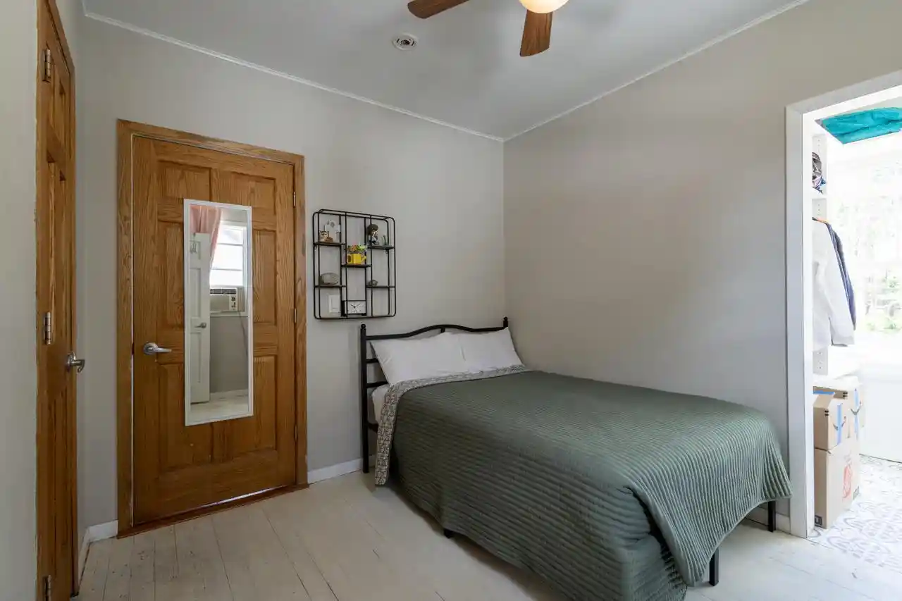 2nd image of 423 W South Street Street, Oconomowoc, WI 53066 | MLS# 1968420