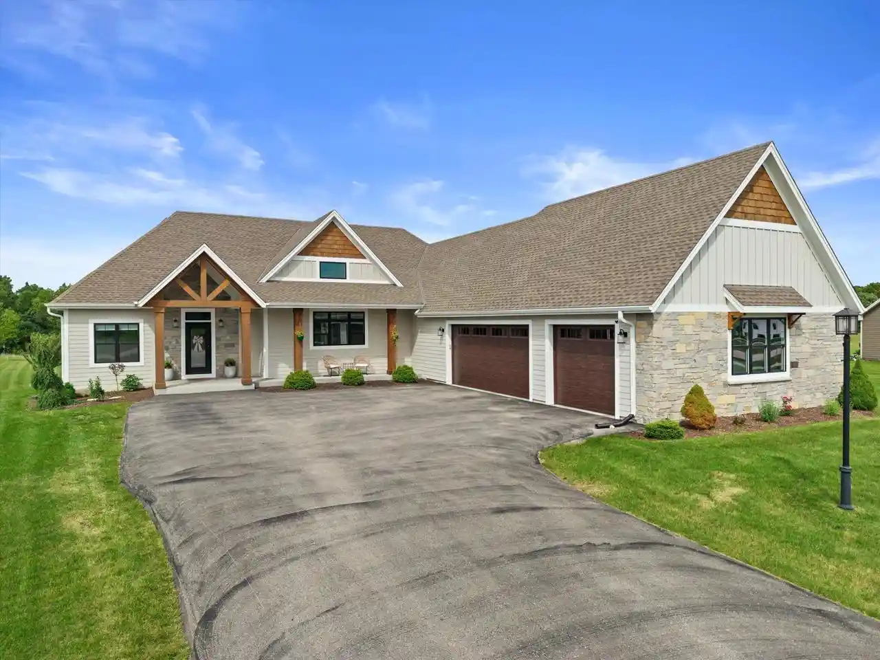 1st image of S86w34670 Knoll Road Road, Eagle, WI 53119 | MLS# 1968441
