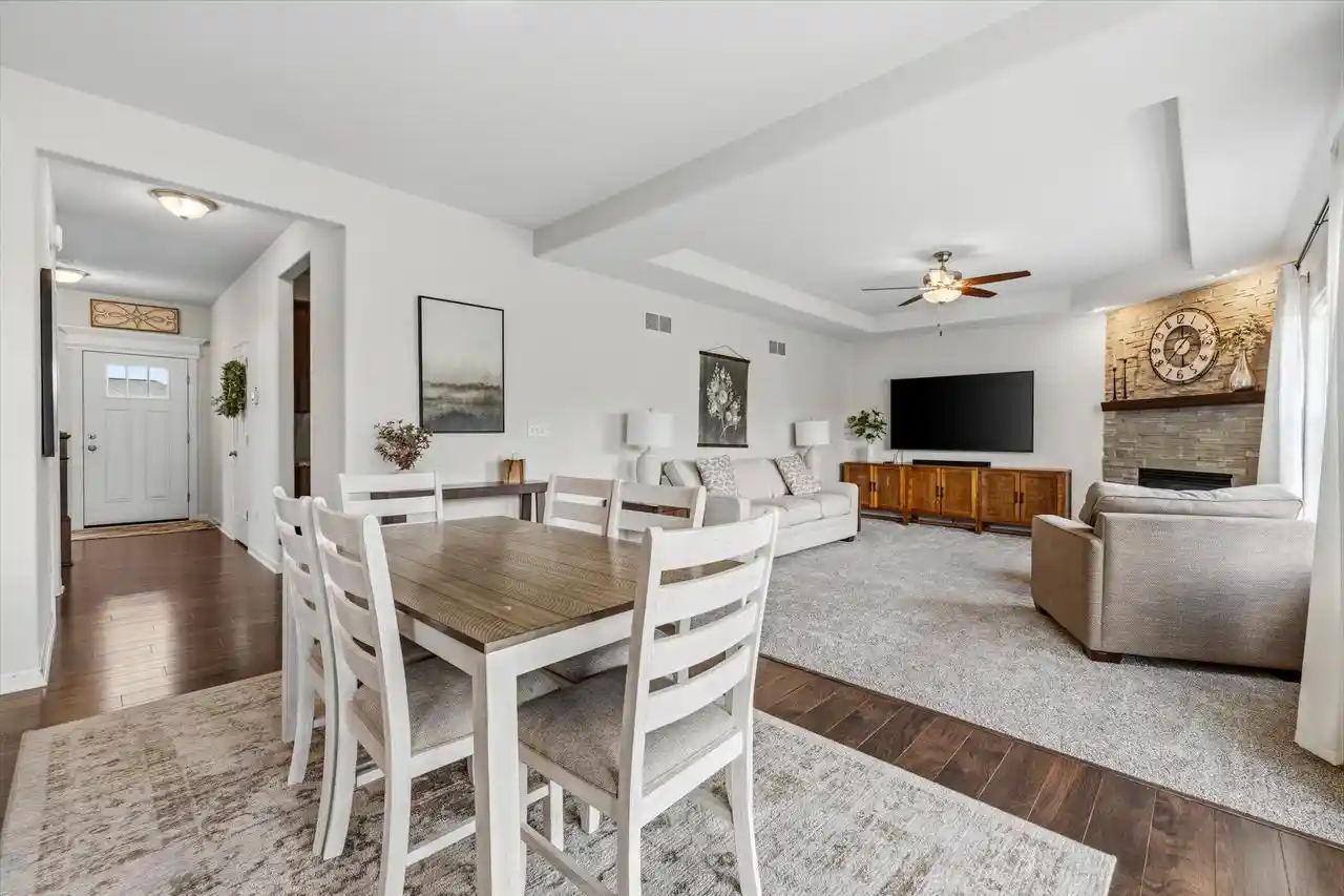 45th image of 1298 Juniper Lane Lane, Oconomowoc, WI 53066 | MLS# 1968457