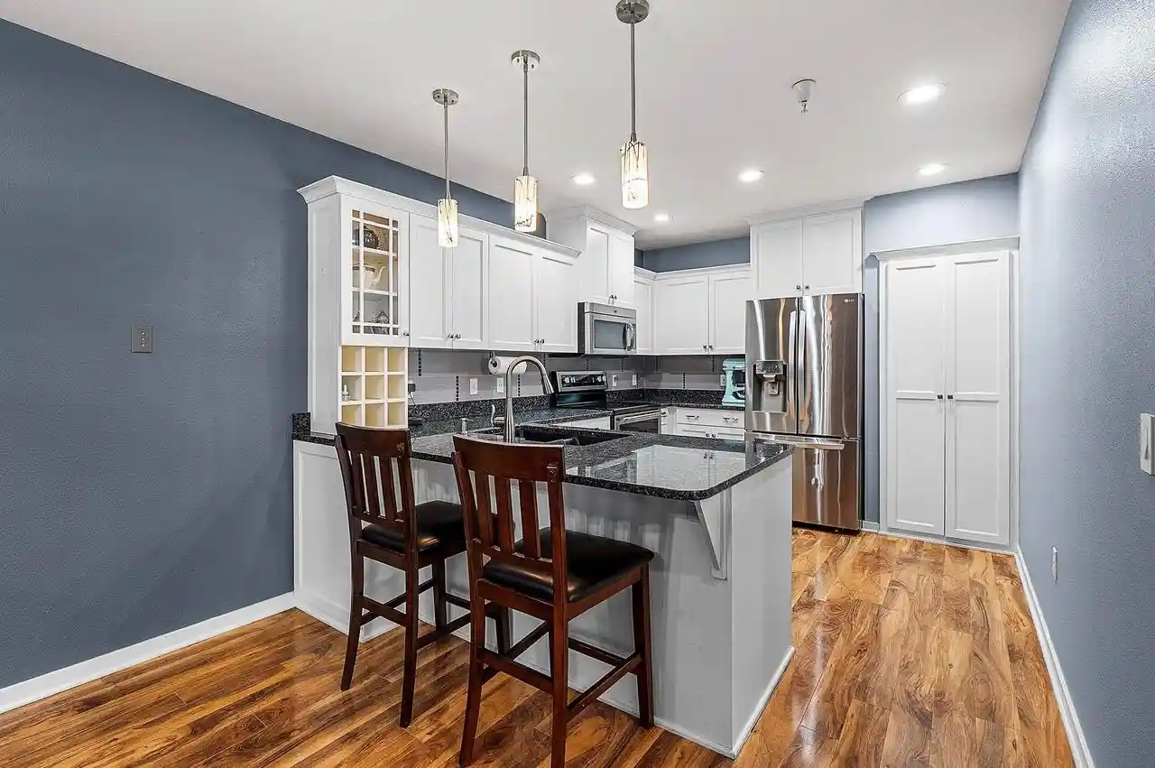60th image of 118 S Washington #114B, Green Bay, WI 54301 | MLS# 50327770