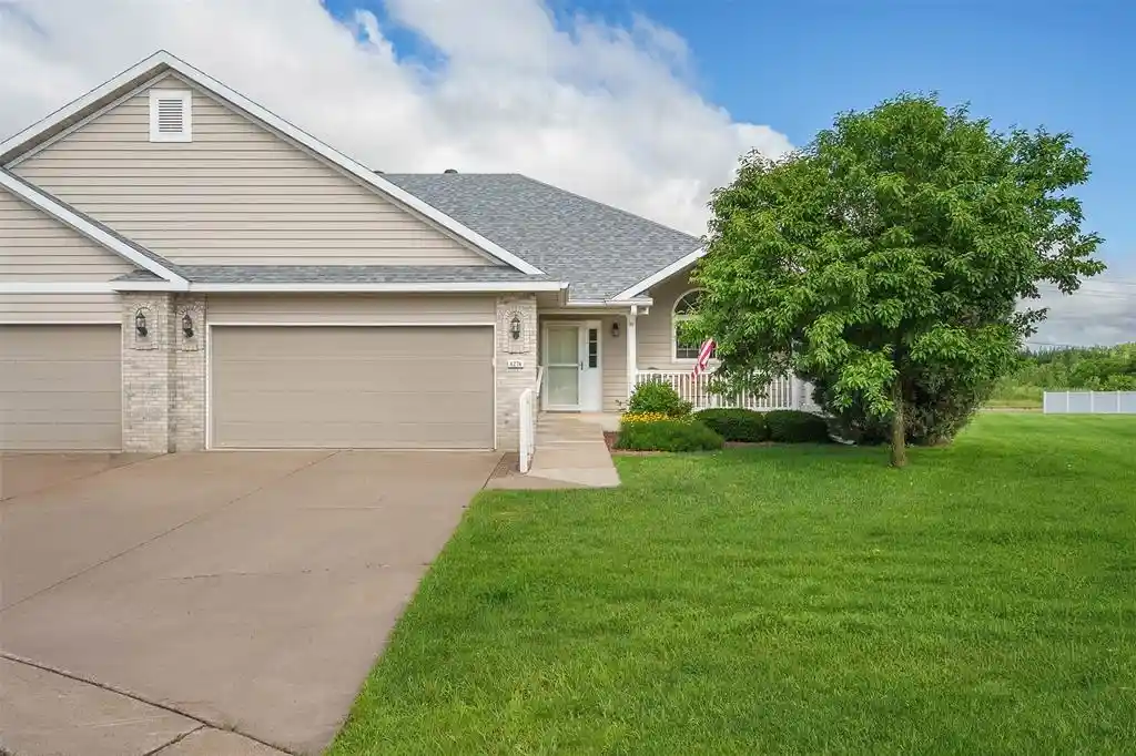 1st image of 4274 Mill Ridge Cir Circle Circle #4, Eau Claire, WI 54703 | MLS# 1602413