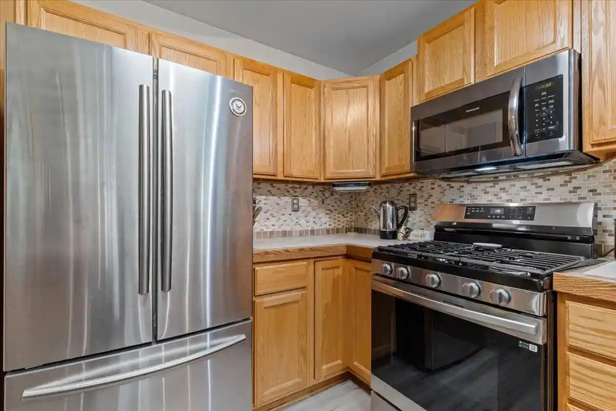 2nd image of 314 S Jefferson Street Street #11, Waterford, WI 53185 | MLS# 1968478