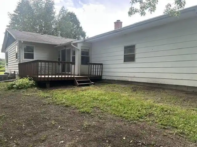 3rd image of 637 200Th Avenue Avenue, Union Grove, WI 53182 | MLS# 1968484