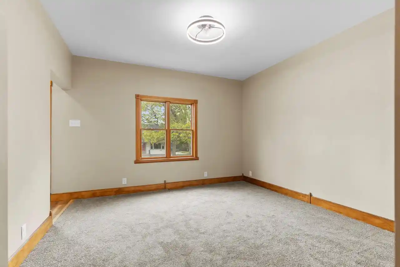 Homes for sale in South Milwaukee, WI | 1637 Maple Street Street, South Milwaukee, WI 53172 | MLS# 1968486
