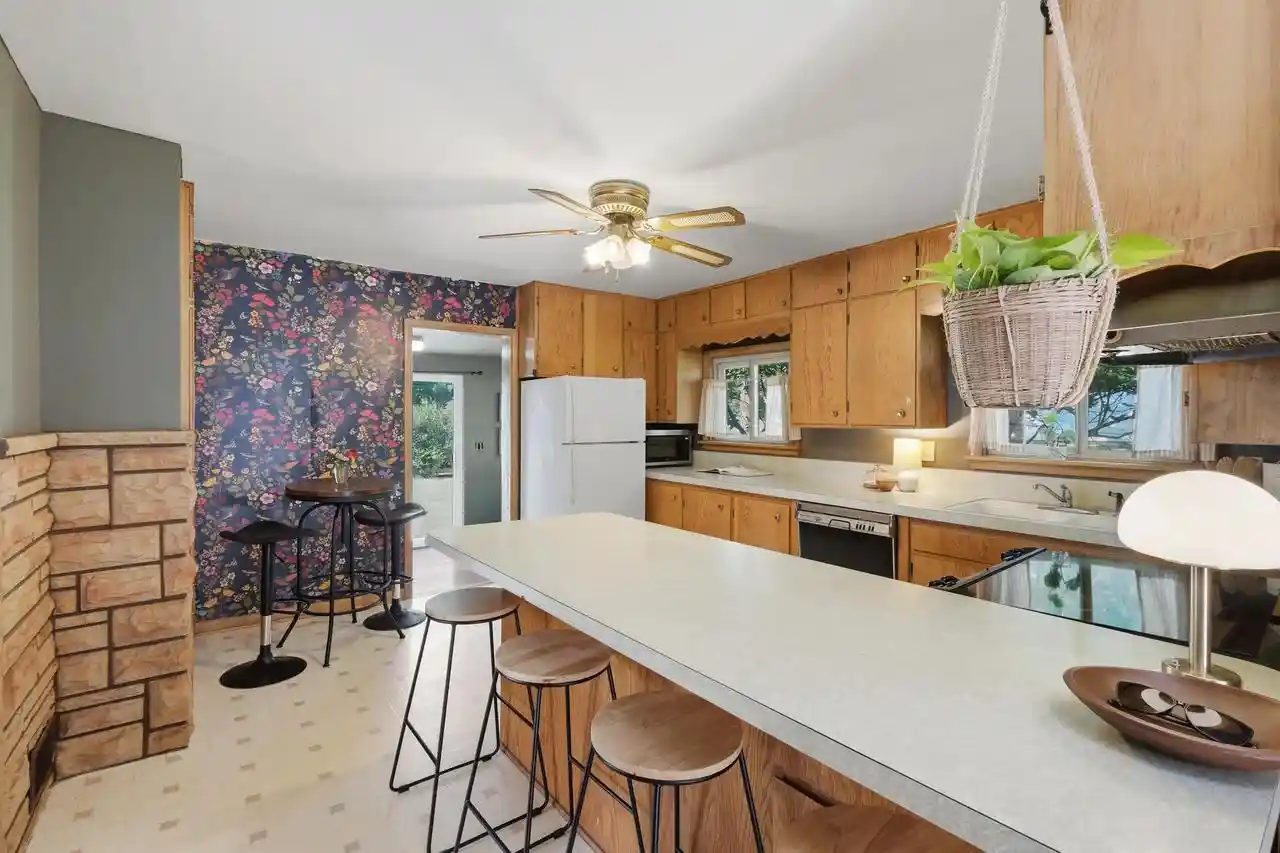 2nd image of 3 E Whitechapel Street Street, Mazomanie, WI 53560 | MLS# 2026355
