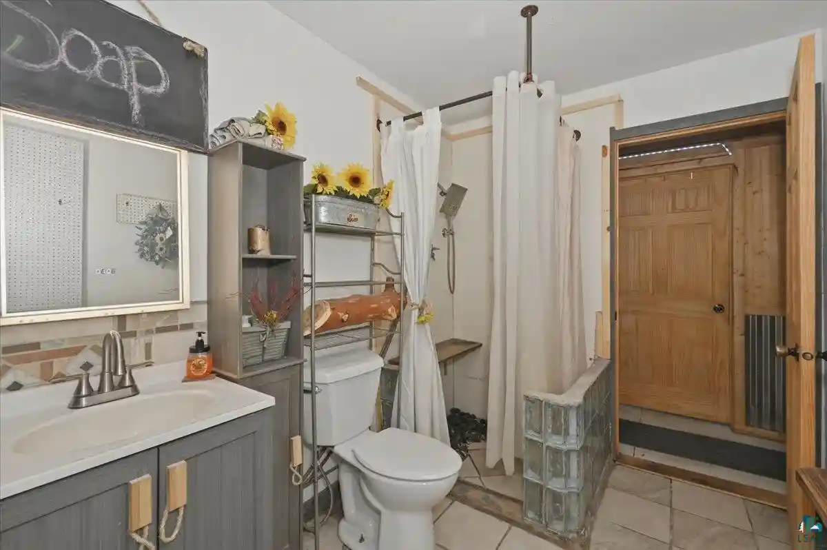 3rd image of 2751 E Milchesky Rd Rd, Foxboro, WI 54836 | MLS# 6126213