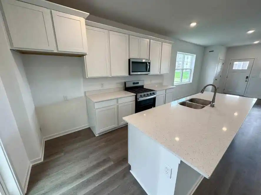 4th image of 512 Oak Opening Dr Dr, Stoughton, WI 53589 | MLS# 2026282