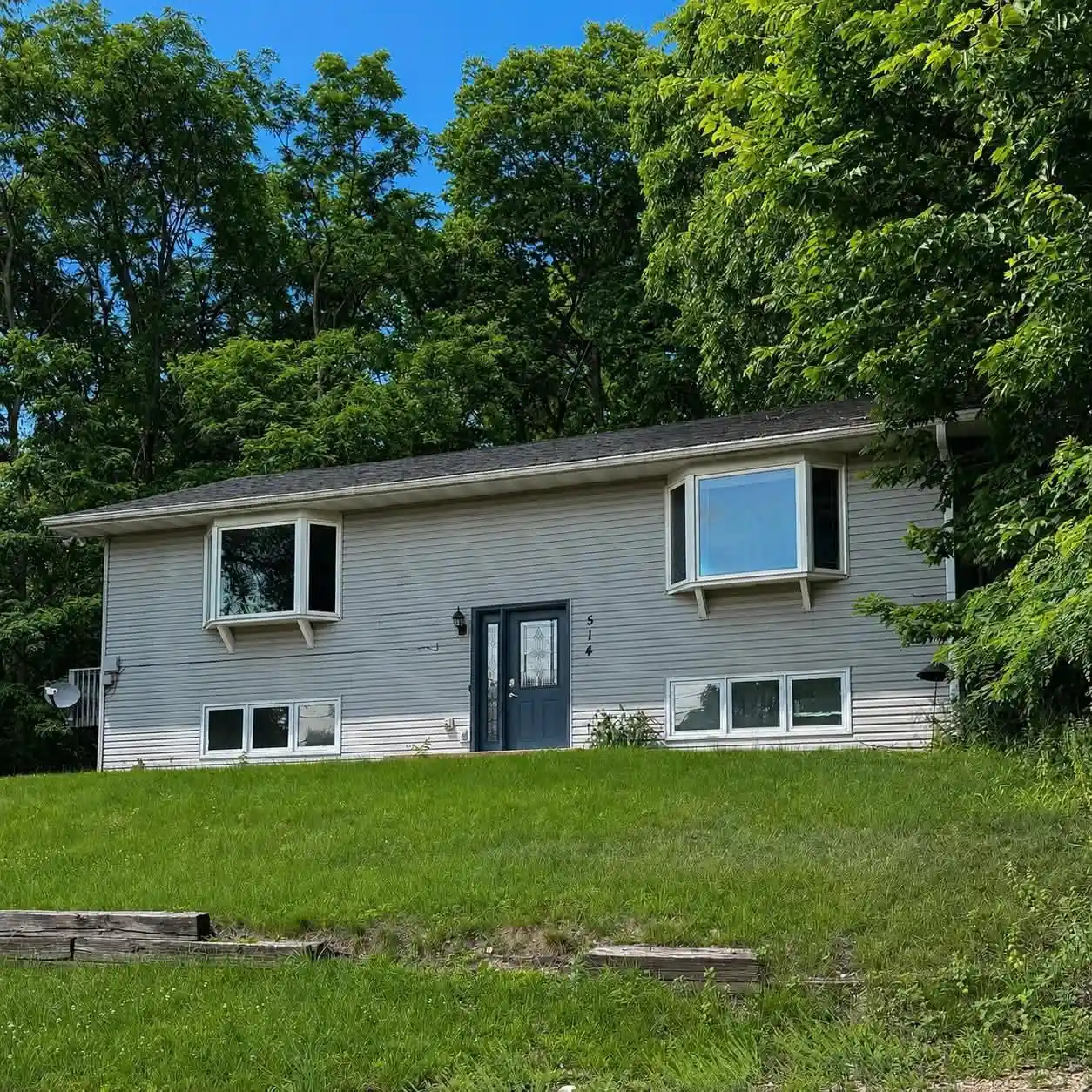 Photo 1 of Single family home for sale at 514 9th Avenue Avenue, Baraboo, WI 53913 | MLS# 2026356 | Listing updated on 2026-06-25