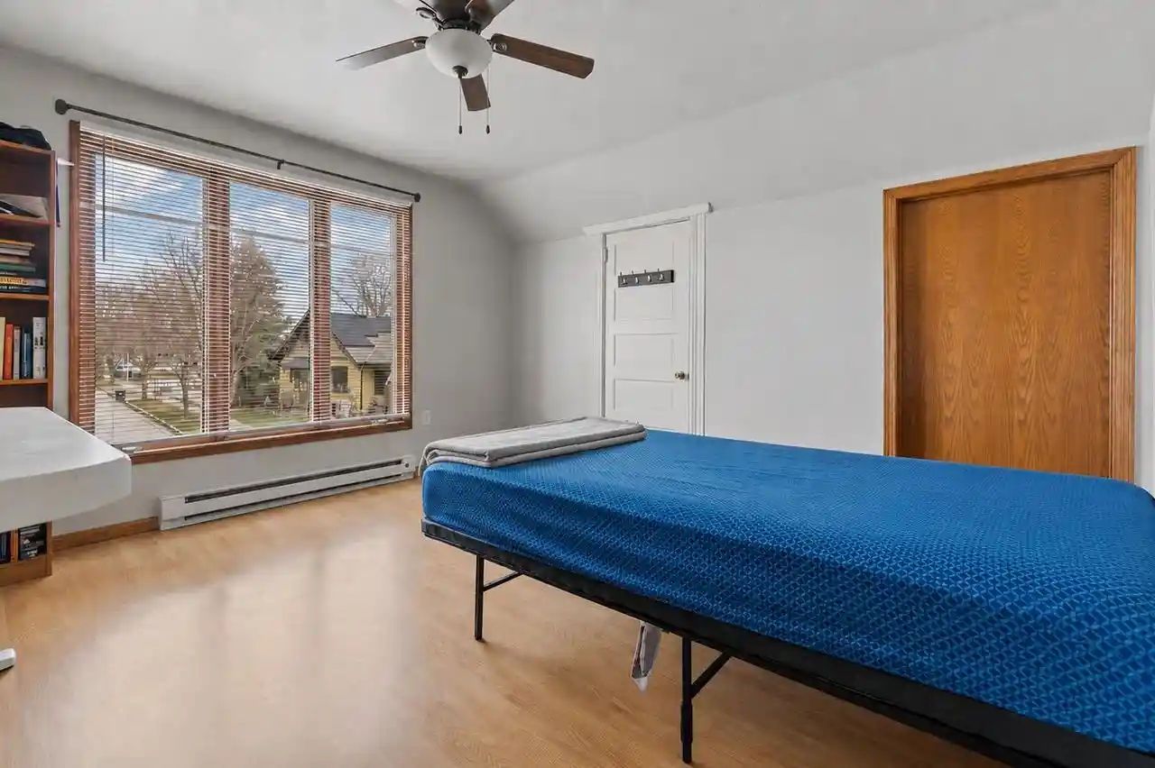 2nd image of 28 E 11th Street Street, Fond Du Lac, WI 54935 | MLS# 50327790