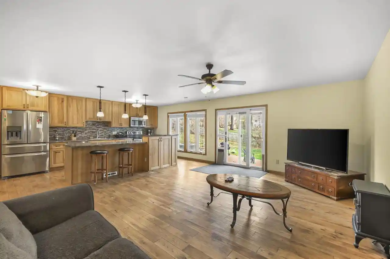 38th image of 5 Yorktown Circle Circle, Madison, WI 53711 | MLS# 2026251