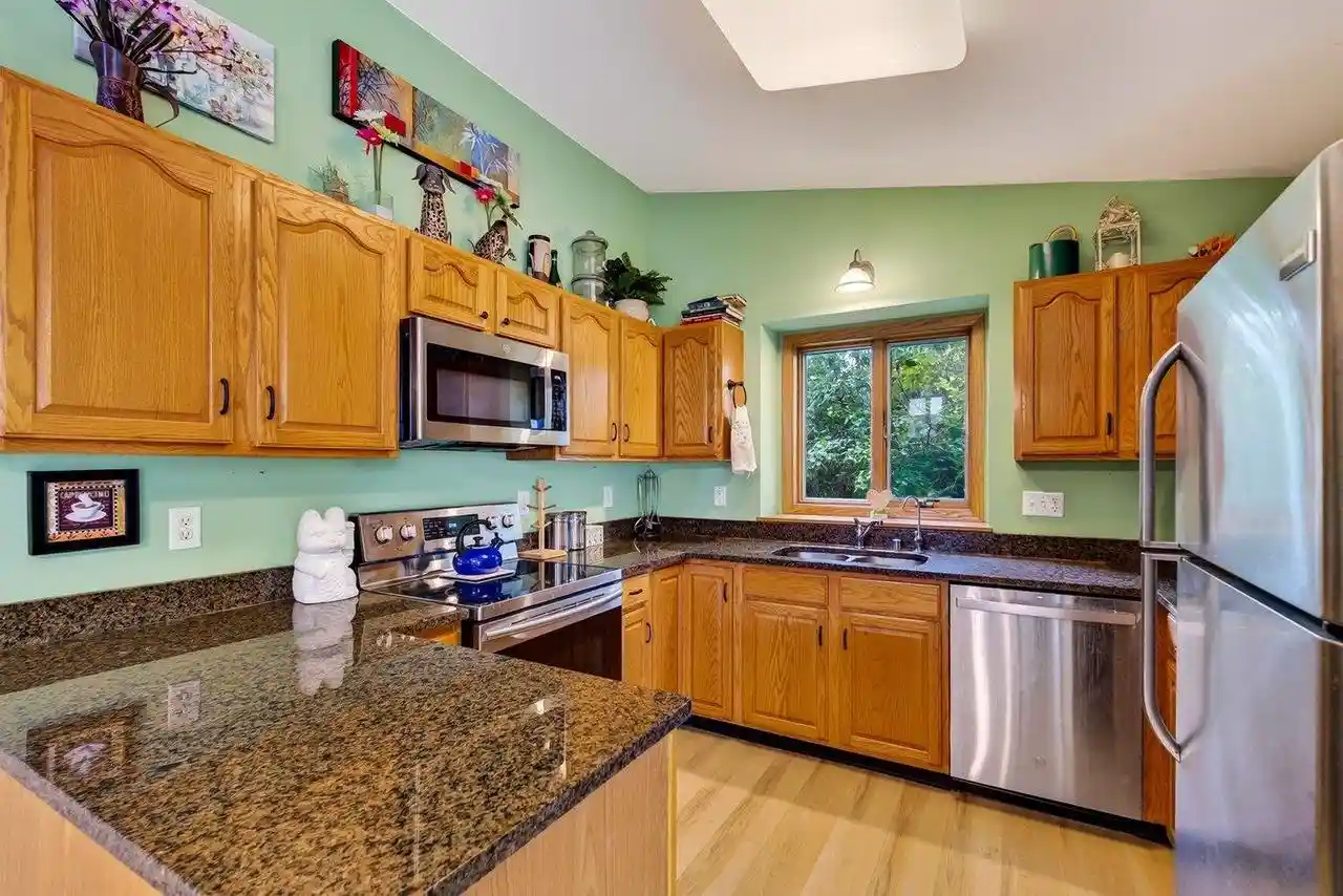 Photo 3 of Single family home for sale at 6 Autumn Jade Court Court, Madison, WI 53719 | MLS# 2026372 | Listing updated on 2026-09-18
