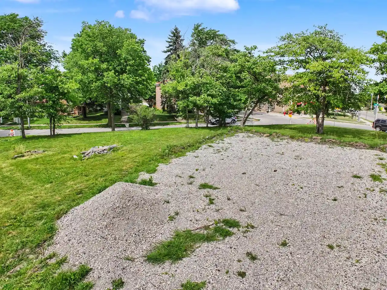 4th image of 66 W Beloit Road Road, Milwaukee, WI 53219 | MLS# 1968299
