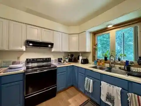 4th image of 703 Meadowview Lane Lane, Lodi, WI 53555 | MLS# 2026318