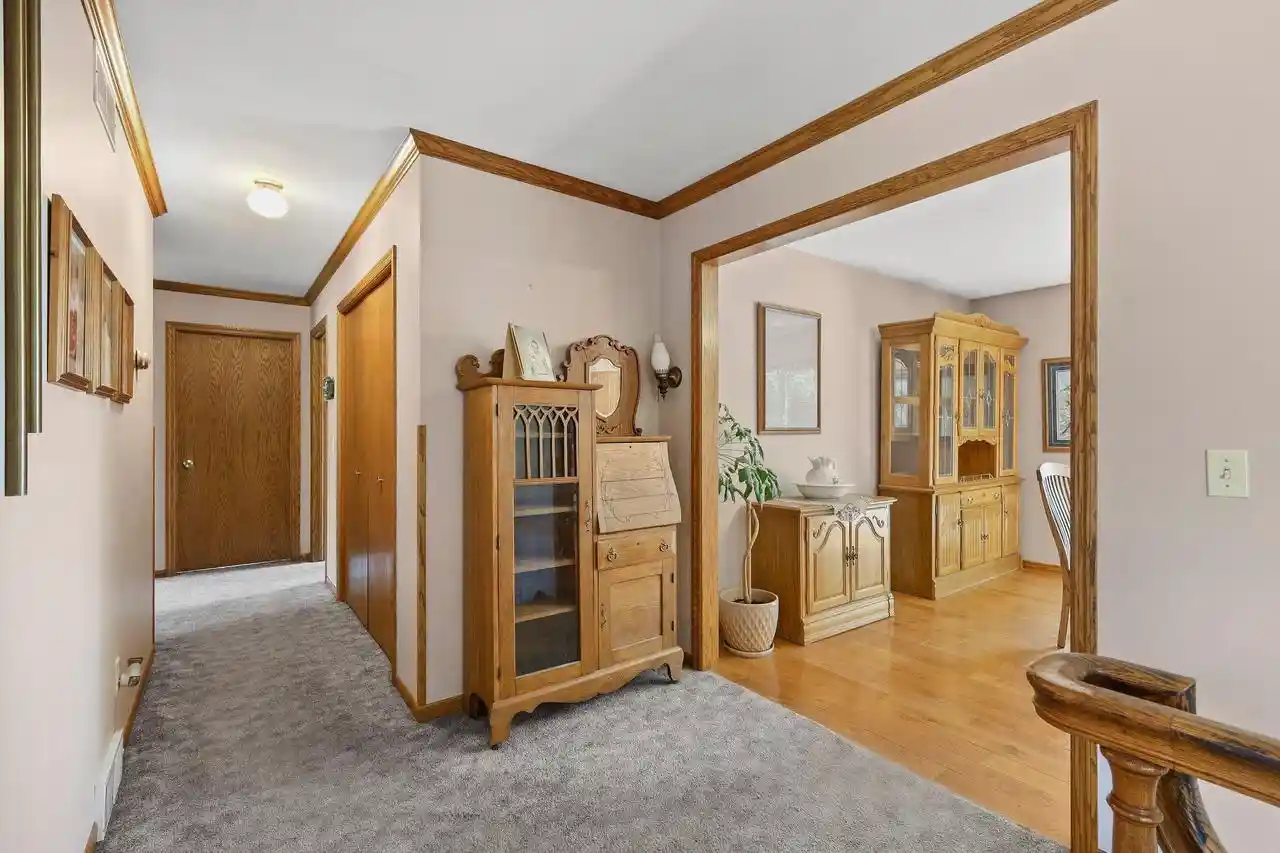 Photo 3 of Single family home for sale at 6635 Sunset Dr Dr, Verona, WI 53593 | MLS# 2026307 | Listing updated on 2026-10-04