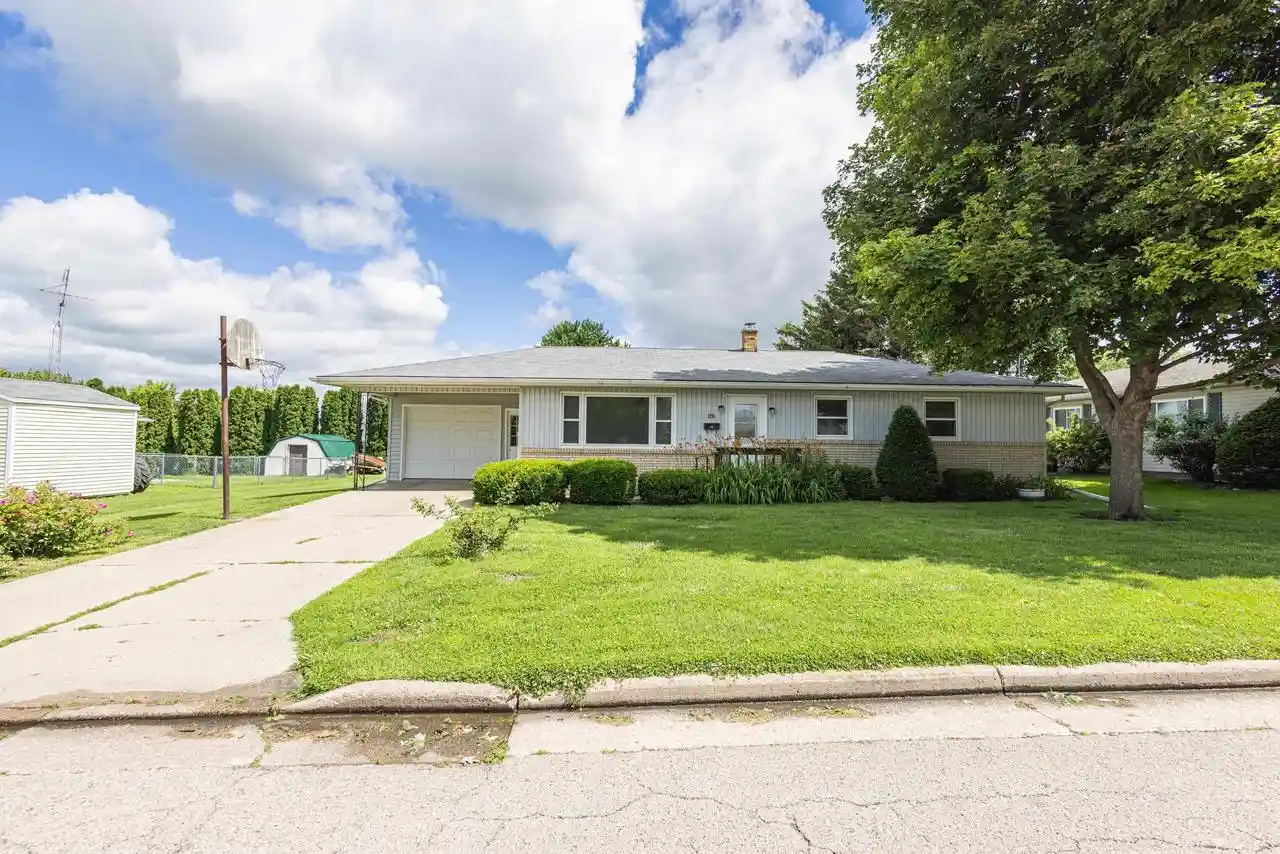 Homes for sale in Cuba City, WI | 415 W Benton Street Street, Cuba City, WI 53807 | MLS# 2026335