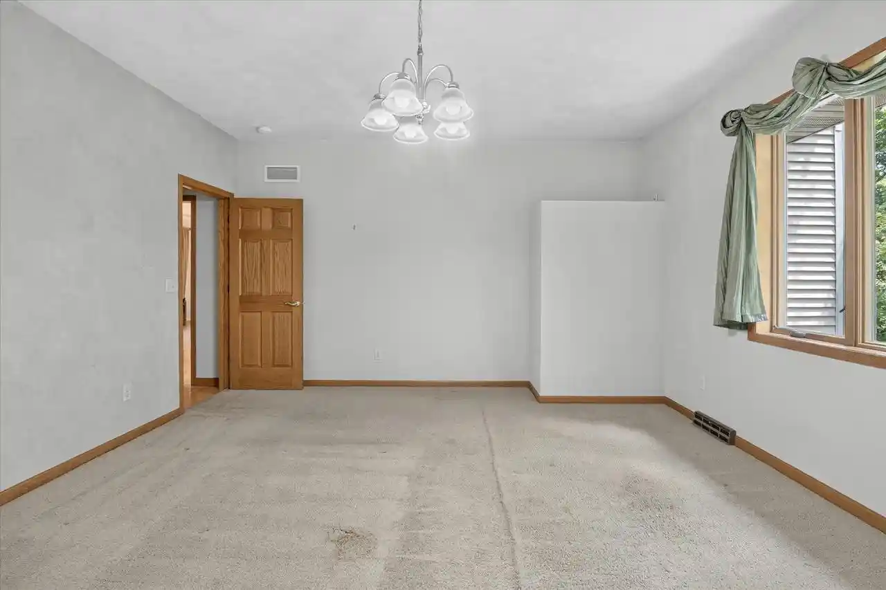 Photo 3 of Single family home for sale at 5035 N Northwood Trace Trace, Janesville, WI 53545 | MLS# 2026385 | Listing updated on 2026-09-03