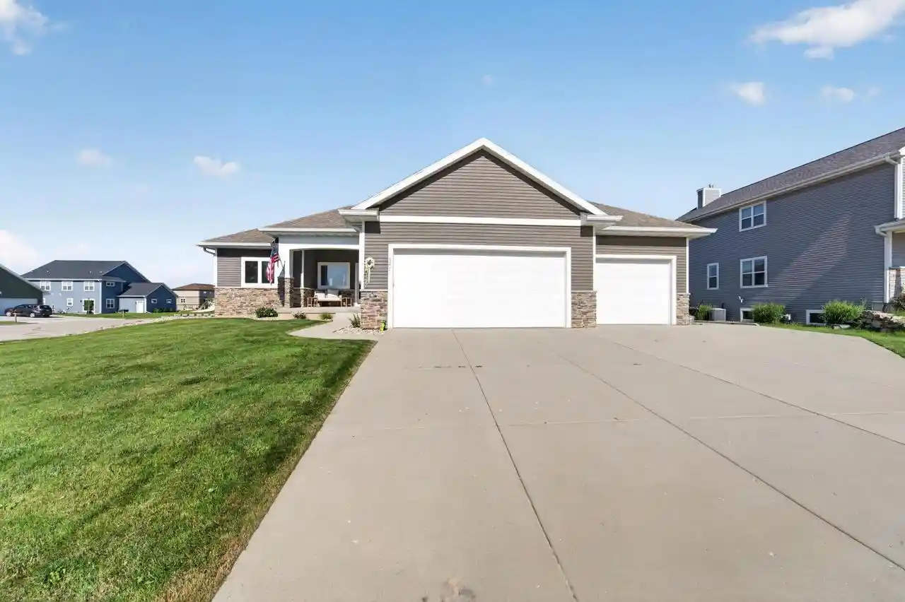 1st image of 301 Liberty Park Dr Dr, Oregon, WI 53575 | MLS# 2026363