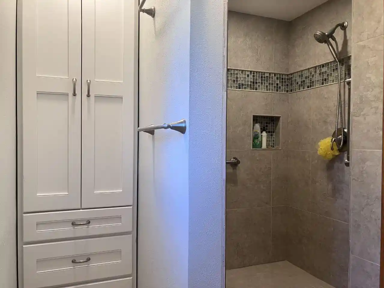 1st image of 4207 Bainbridge Street Street, Monona, WI 53716 | MLS# 2026327
