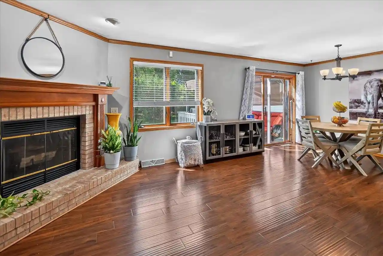 Homes for sale in Deforest, WI | 181 N Lexington Parkway Parkway, Deforest, WI 53532 | MLS# 2026316